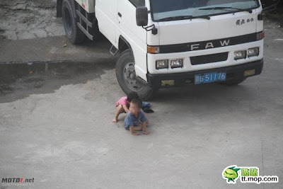Meaning of picture : Nowadays, The new generation child don't play hide and seek. 