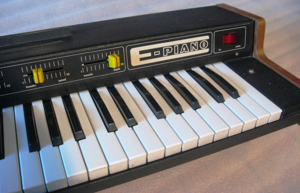 ямаха пср е 453. синтезатор e mu. синтезатор yamaha psr 433. вермона синтезатор 1974. синтезатор e.