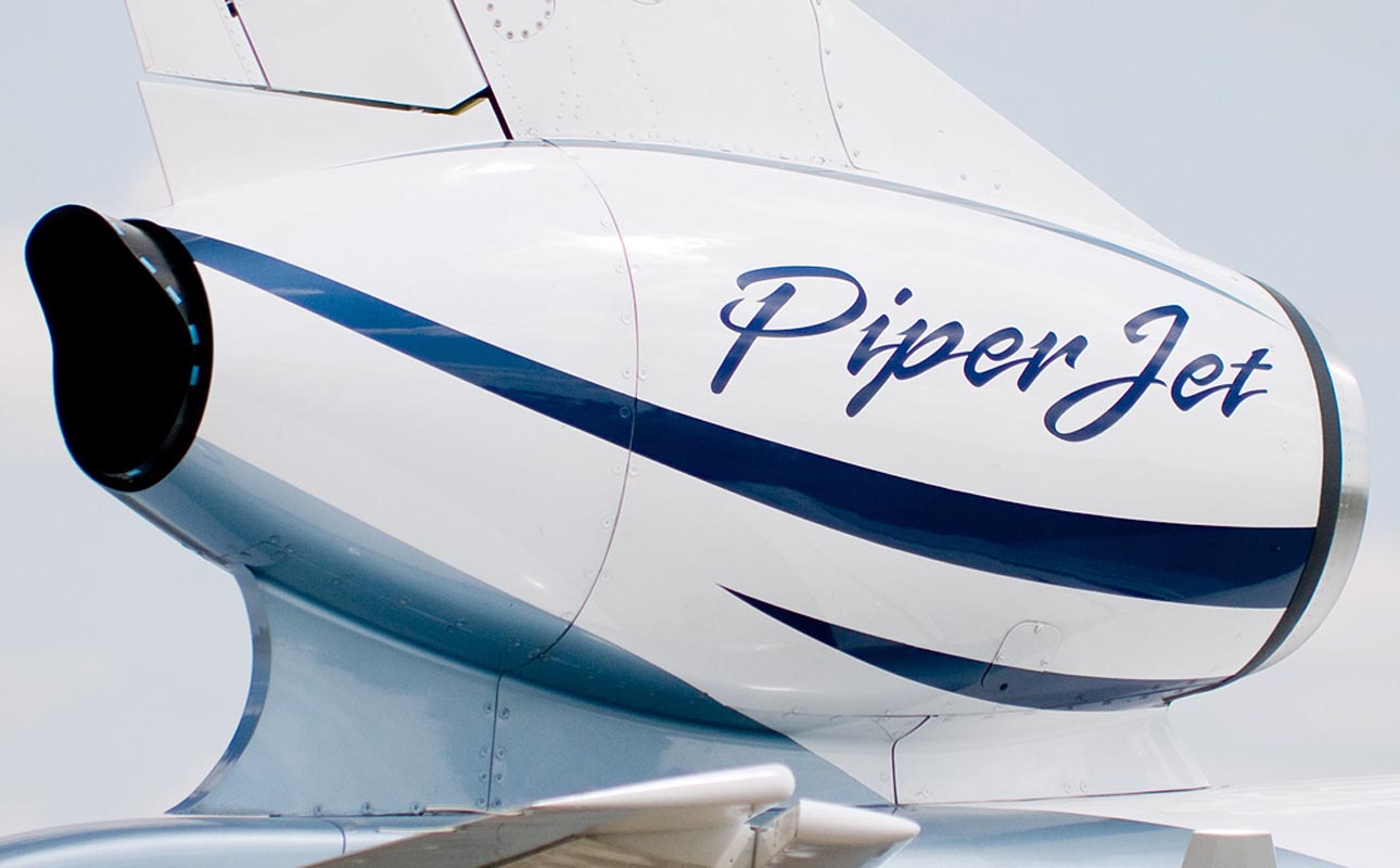 nhungdoicanh: Piper PA-47 PiperJet