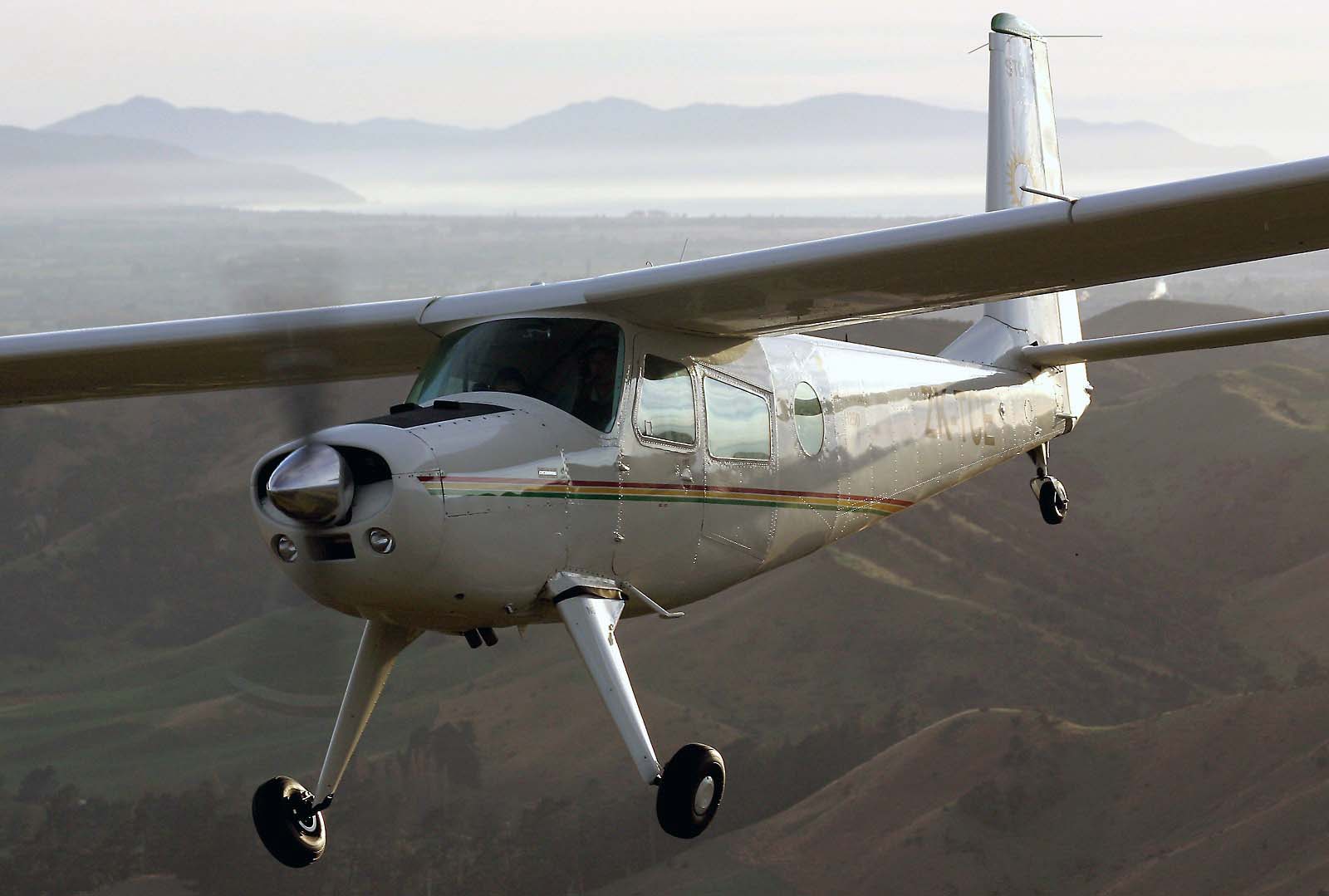 nhungdoicanh Helio Courier