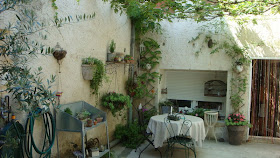 Fauna decorativa: Patios y terrazas en la ciudad / City courtyards and