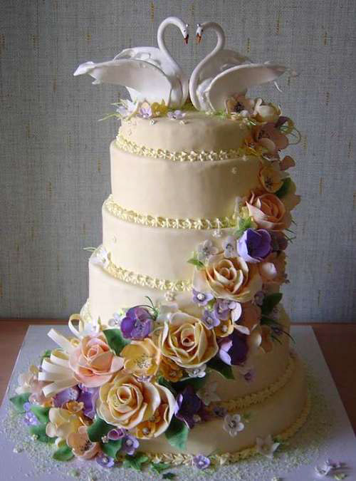 [weddingcakes16.jpg]