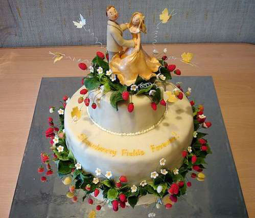 [weddingcakes22.jpg]
