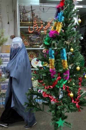 [Christmas+Afghan.jpg]