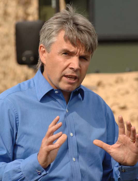 [POL+-+Drayson.jpeg]