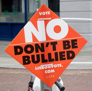 [MISC+-+Irish+referendum+341.jpg]