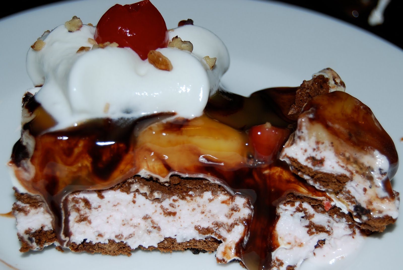 Banana Split Ice Cream Sandwich Pie!