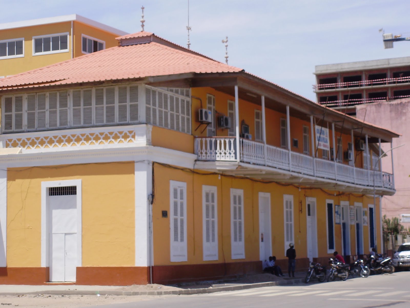 [casa+colonial.JPG]