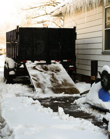 [snow-on-driveway.jpg]