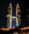 [101px-Petronas_Twin_Towers_2.jpg]