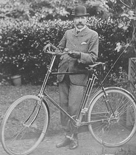 [Elgar+and+his+sunbeam+bike.jpg]