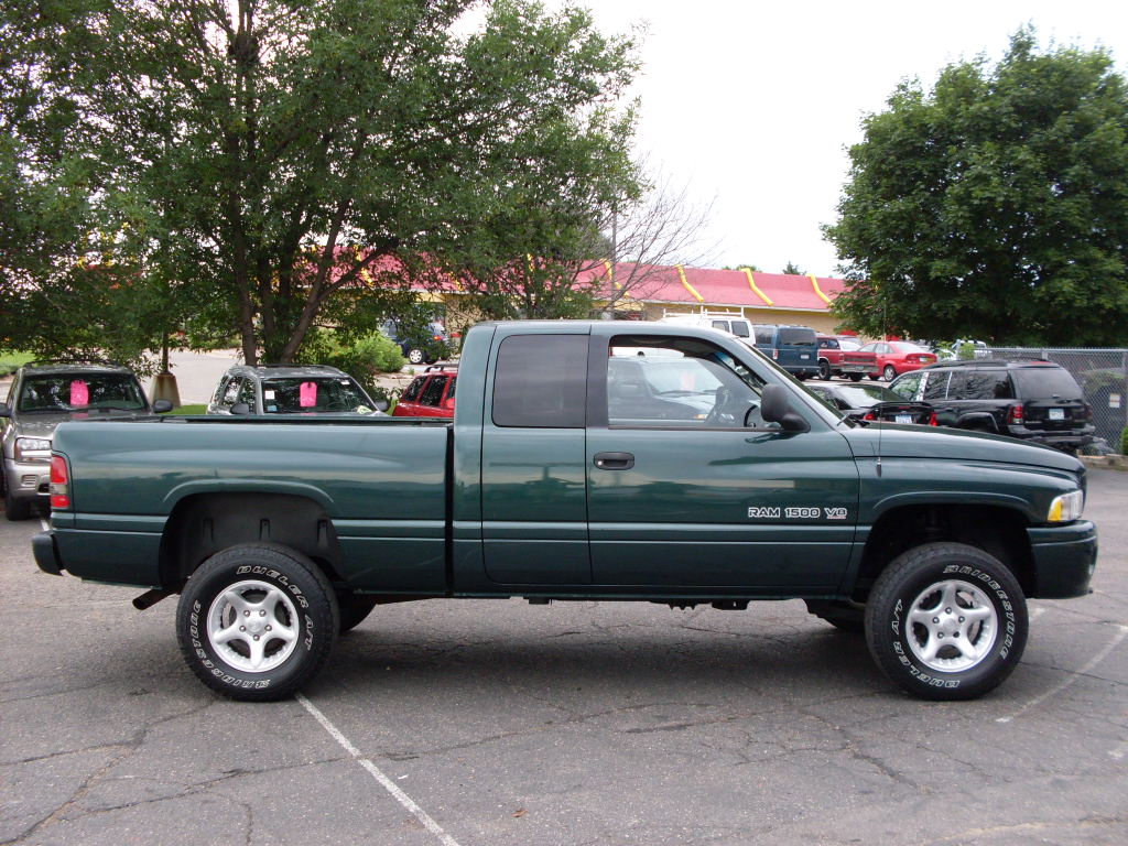 Ride Auto: 2001 Dodge Ram 1500