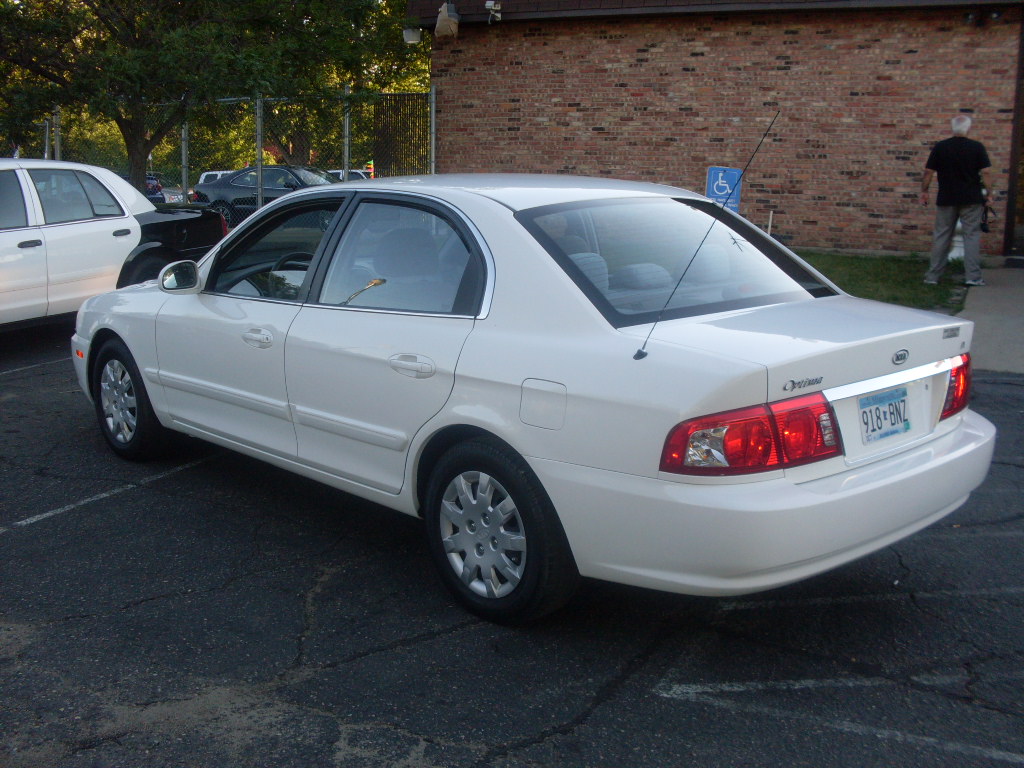 Ride Auto: 2005 Kia Optima LX