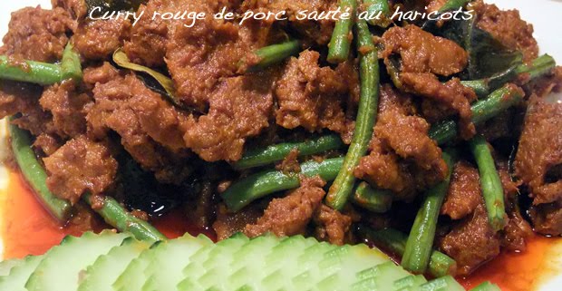 Porc et haricots sautés au curry Thaï