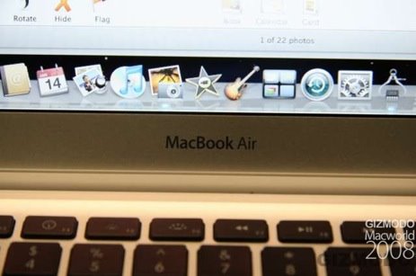 [macbookair4.bmp]