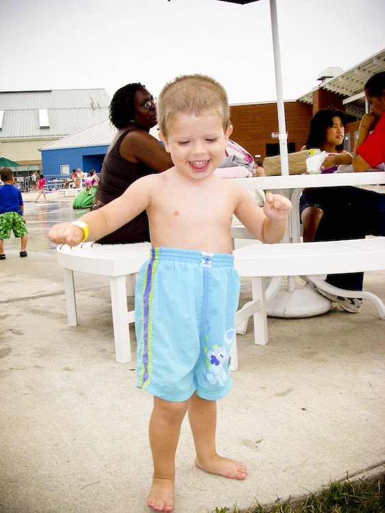 [08Jul31_splash-42.jpg]