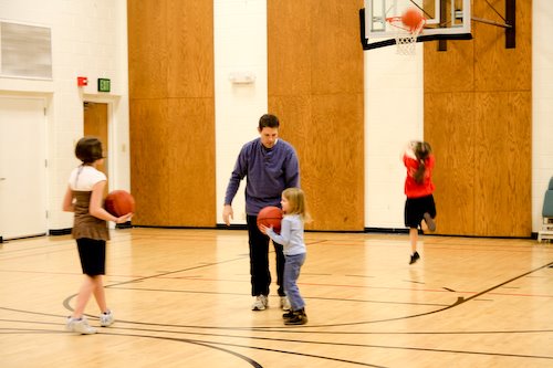 [09Feb09_basketballFHE_25.jpg]