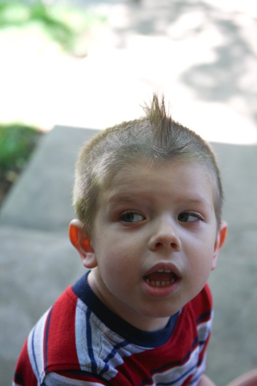 [09Jun14_haircut_33.jpg]