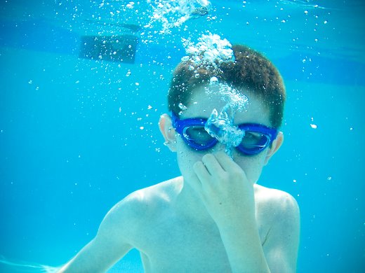 [09Jun15_pool_15.jpg]