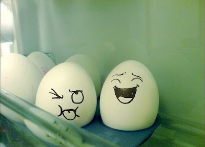 Desenhos em ovos