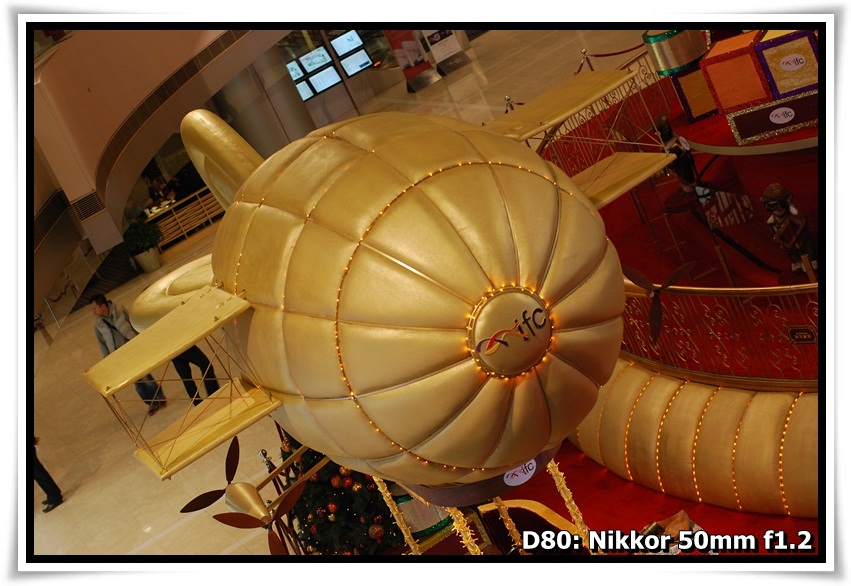 [IFC_XMas2009_a05.JPG]