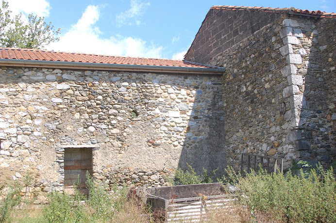 Barns from West