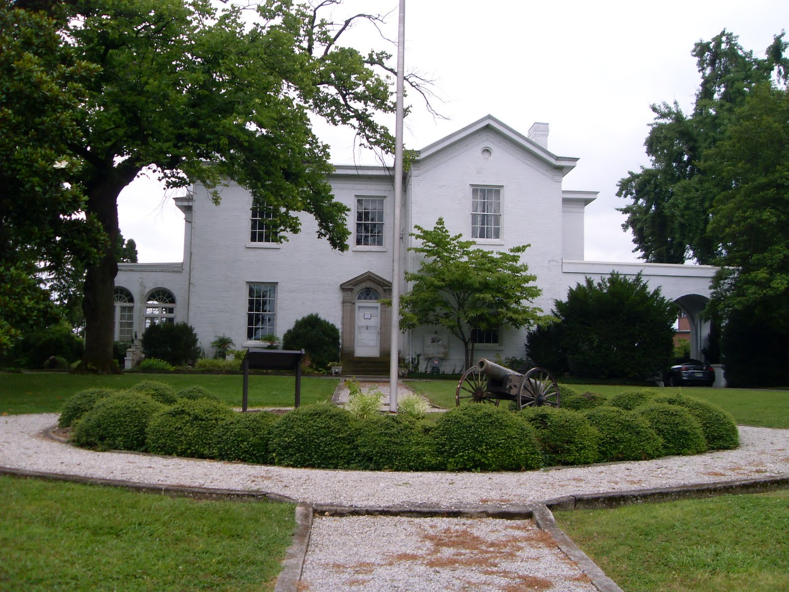 Ever After Events, Knoxville Free Bridal Show Bleak House Bridal Show!