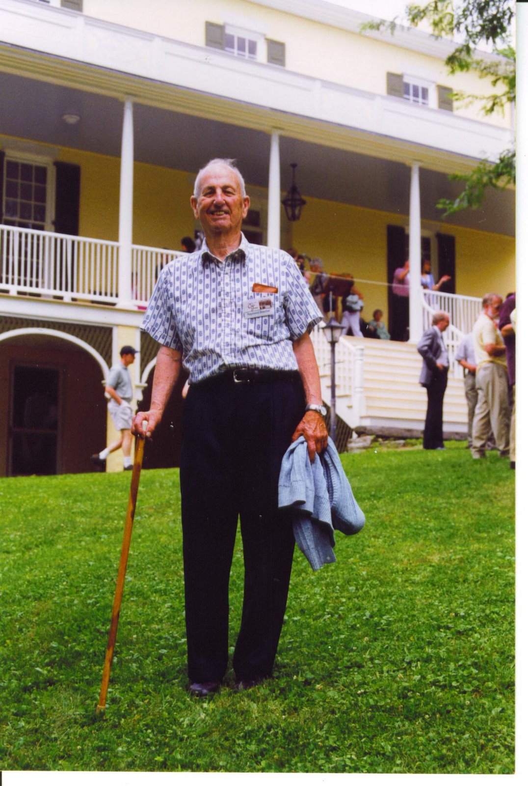 [Ray+with+Thomas+Cole+House.jpg]