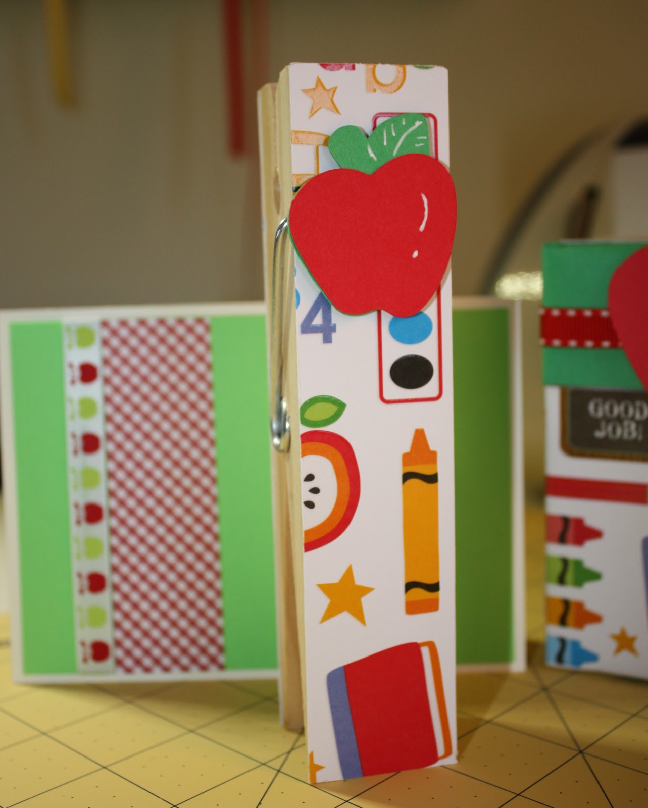 A Techy Teacher with a Cricut: Teacher Christmas Gifts