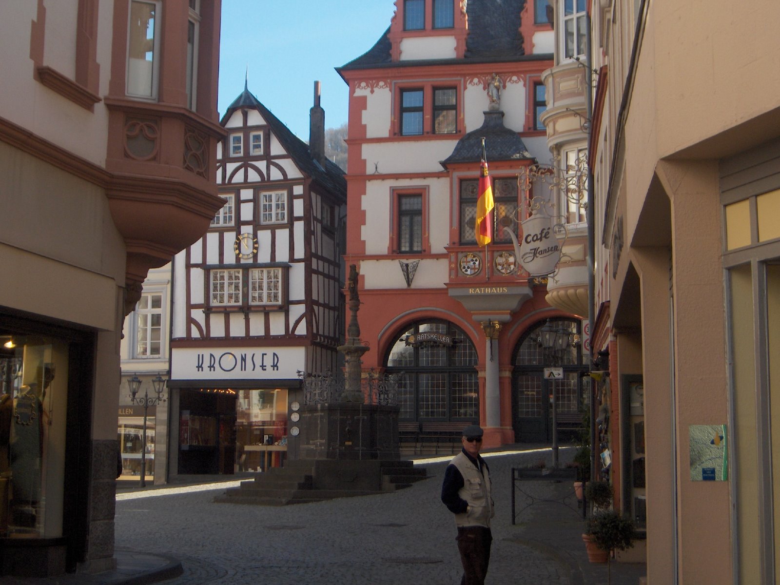 [Bernkastel.JPG]