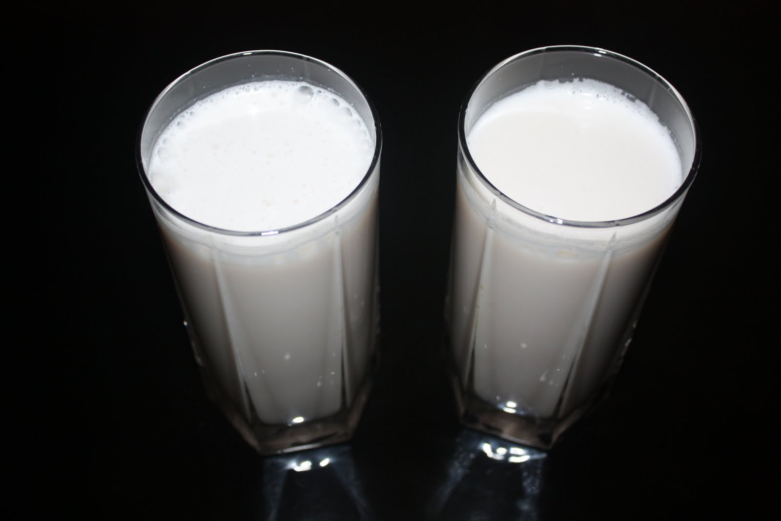 Recipes and Tips To Fight M.S. Milk with Hazelnuts and Brown Rice