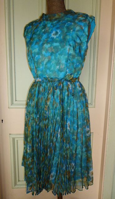 KittysVintageKitsch: Vintage 1960s Dresses...Fresh Finds & New Faves