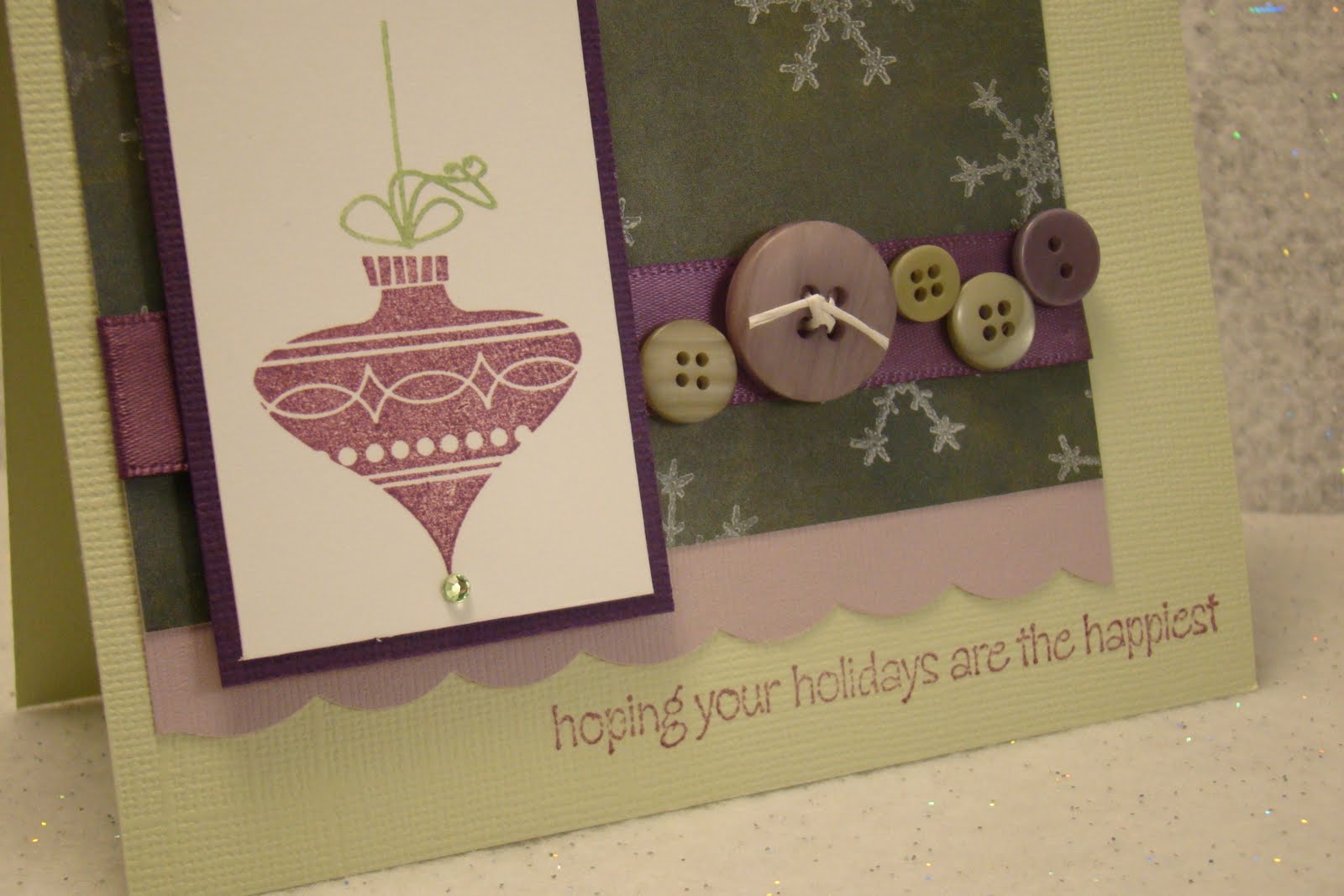 [Joyful++Ornaments+Buttons+Closeup.jpg]