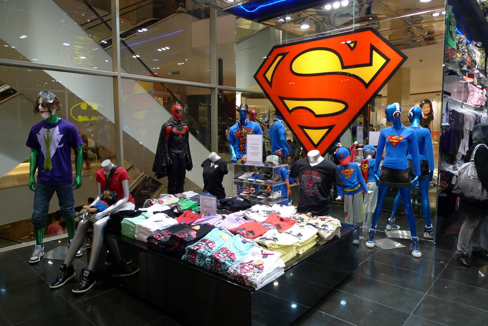Kuala Lumpur 2011 - DC Comics Concept Store