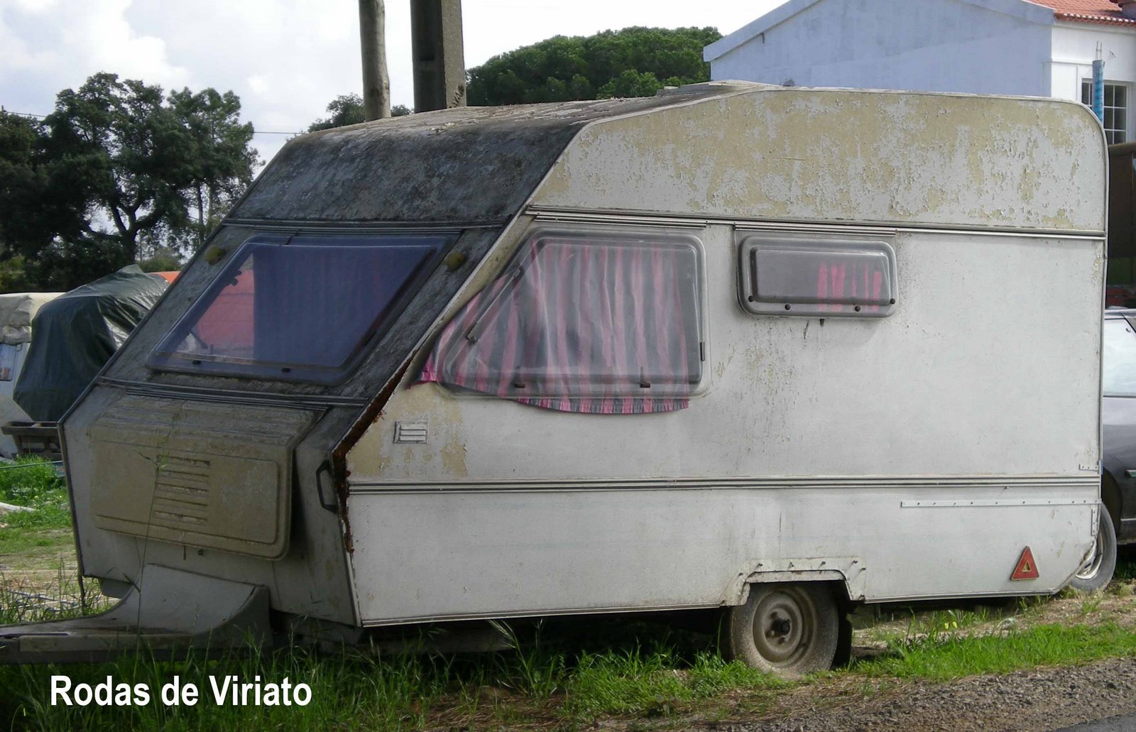 [pluma+caravana1.jpg]