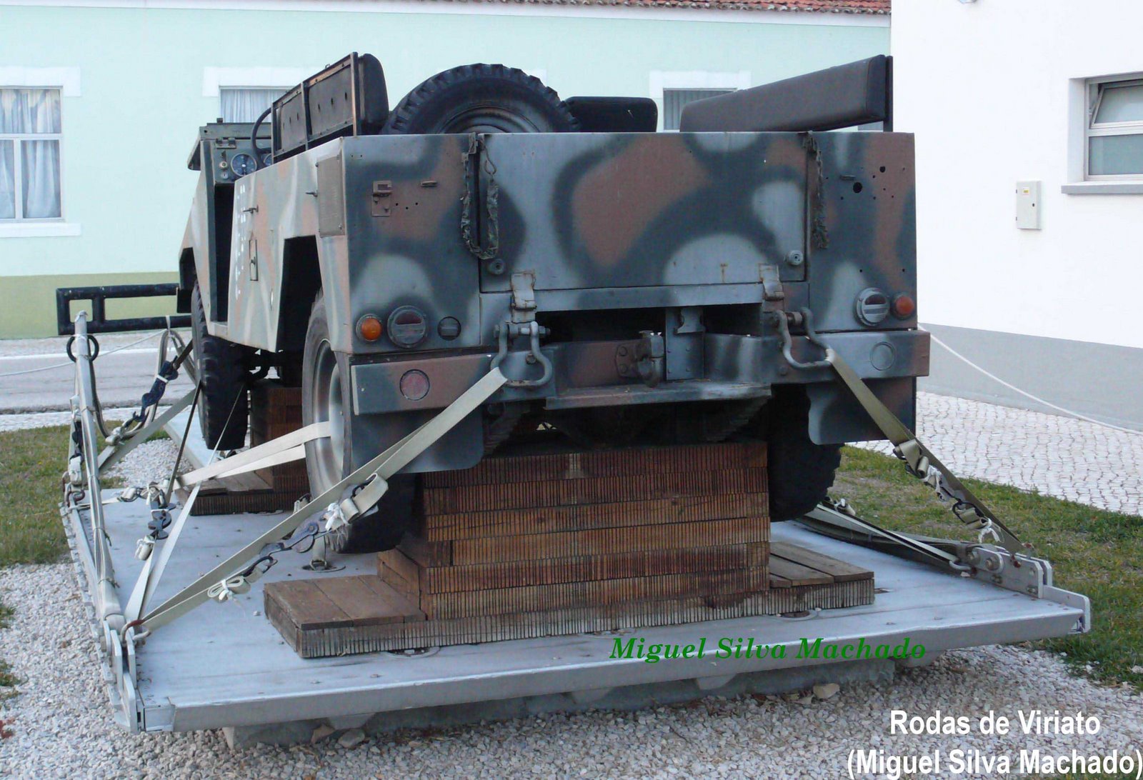 [UMM_LAPES_4_RV.jpg]