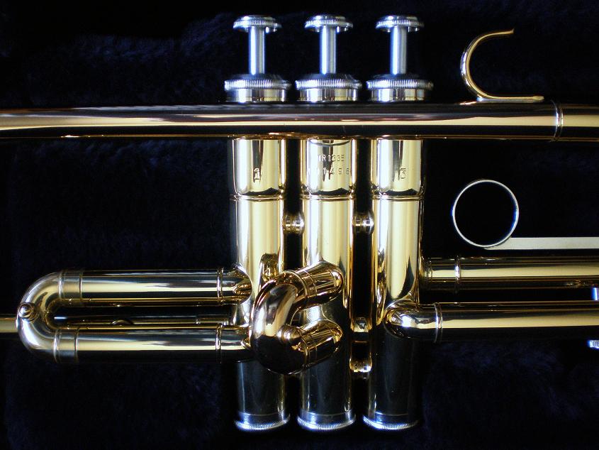 PreLoved Instruments at DR TOOT Yamaha Trumpet YTR1335 / Current Model SOLD