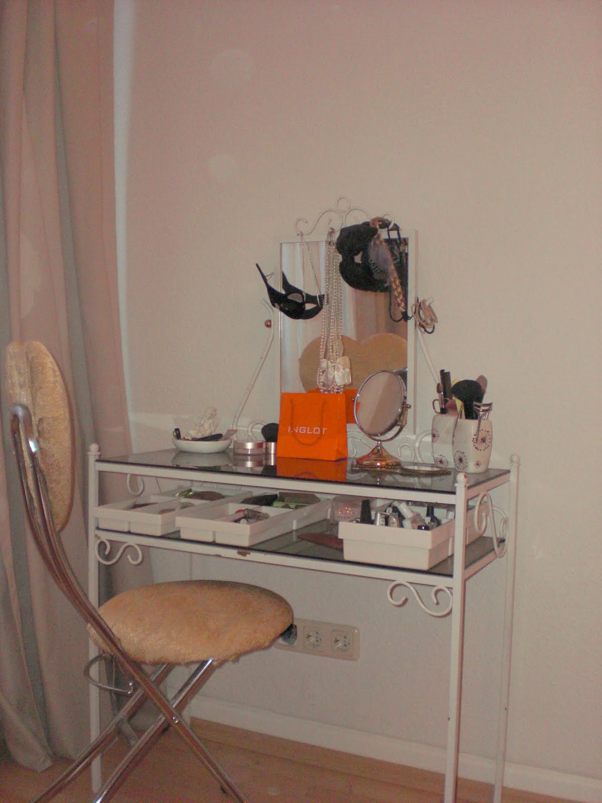 zedstarraftershaved: home tour - schlafzimmer #1