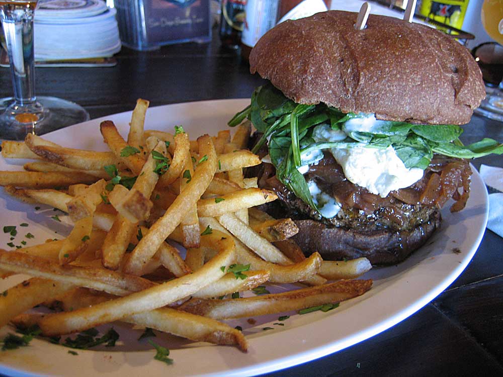 Local Wally's Blog to San Diego FOODIE FRIDAYS Beer and Burgers at