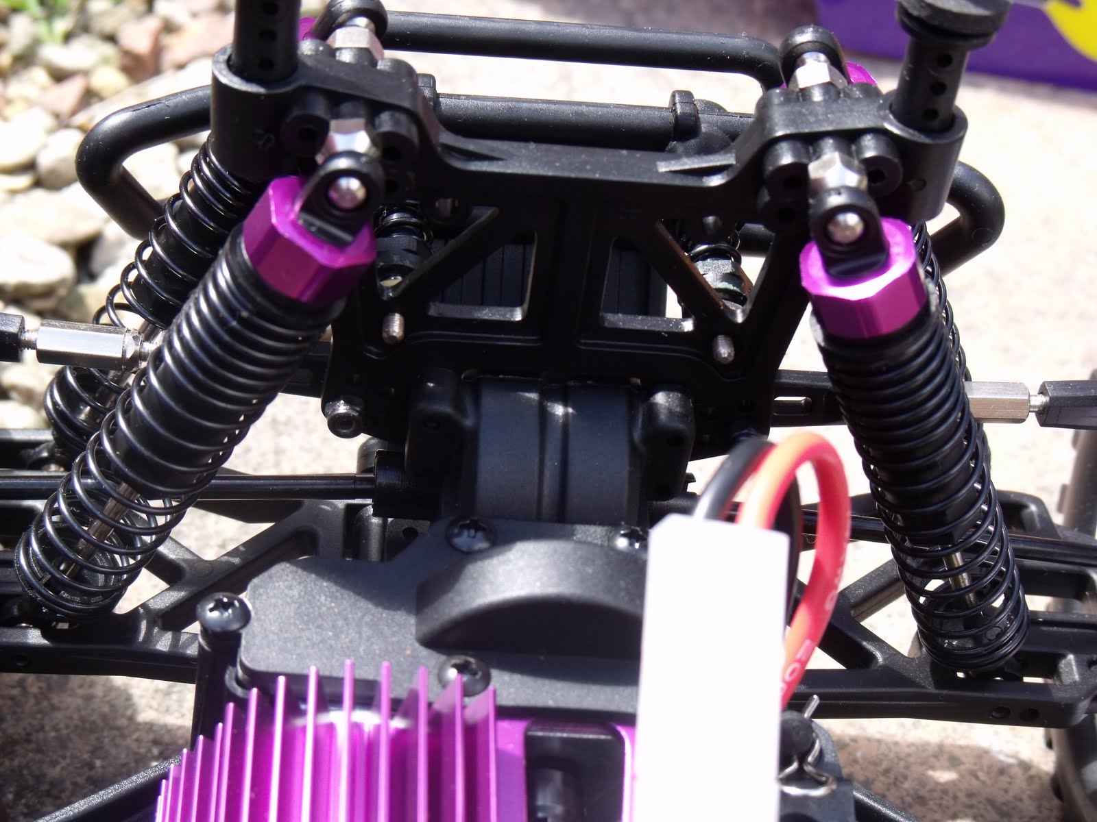 R.C Review 110TH SCALE 4WD BATTERY POWERED OFFROAD R/C MONSTER TRUCK