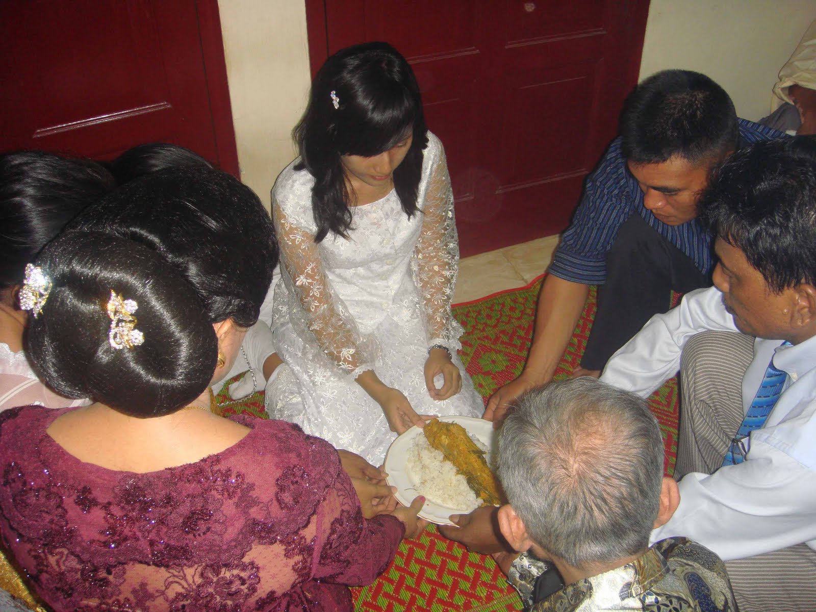 bLokdianbLok: naiK sidi