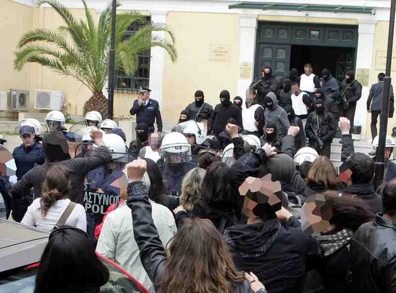 Charges against the 6 anarchist comrades in athens last 

news 12/4/