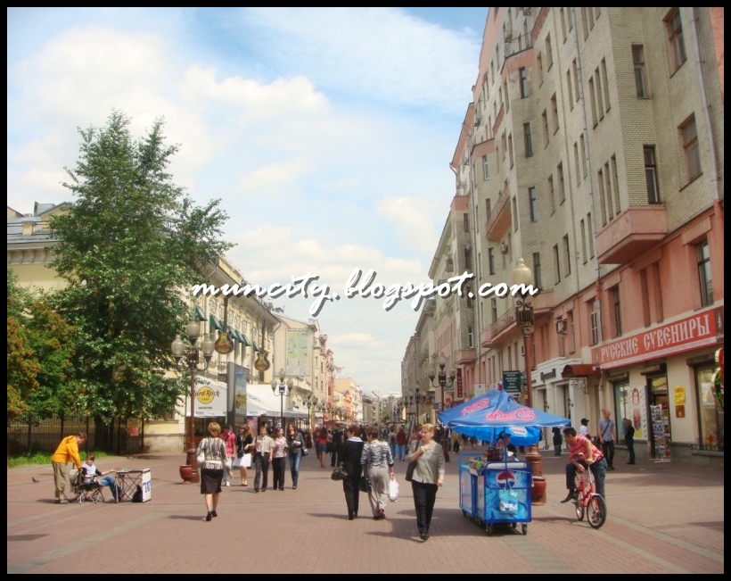 Lalalaland... Moscow Old Arbat
