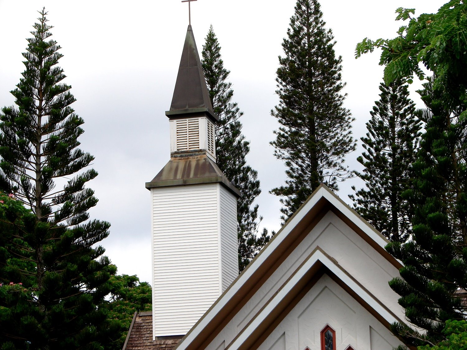 [maui+church+kapalua+steeple.jpg]