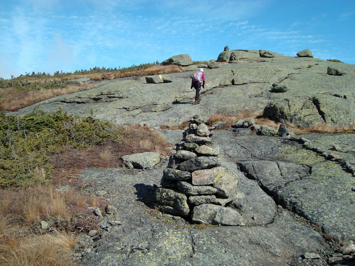 The Saratoga Skier and Hiker Algonquin & Iroquois Peaks 10/03/2010
