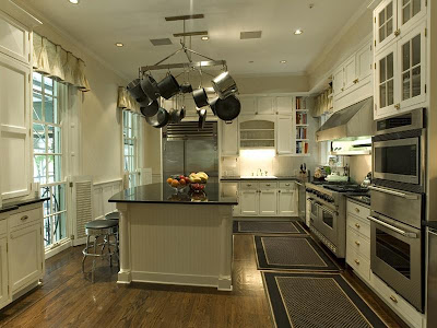 Cabinetry on Images Blog Design  Hardware In The Christopher Peacock Style Kitchen