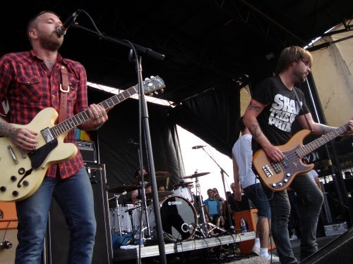 [alexisonfire+LiveCity+Yaletown.jpg]