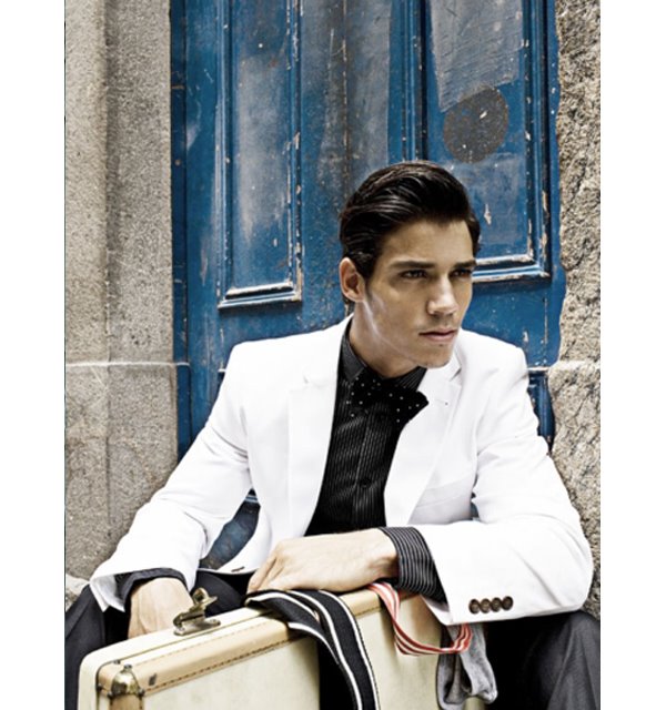 [carlos+friere+-+Urban+Model+Management+Milano.jpg]