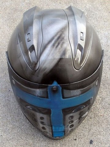 [biker+helmets+flickzzz.com+014-775370.jpg]