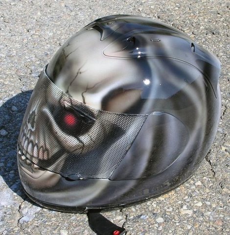 [biker+helmets+flickzzz.com+015-776188.jpg]